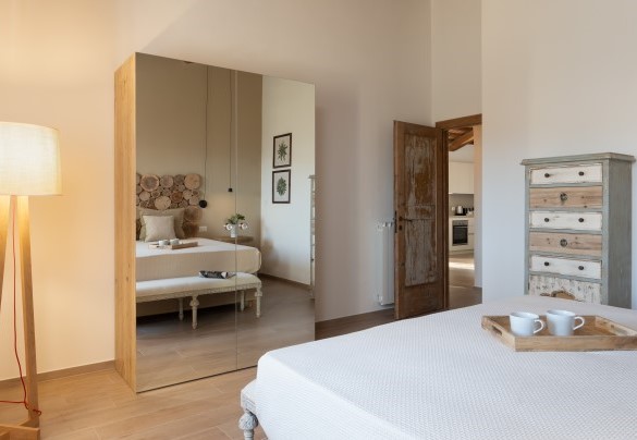 The double bedroom no. 6 in the unit 3 on the first floor – Casolare San Martino