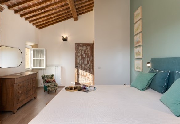 The double bedroom no. 5 in the unit 3 on the first floor – Casolare San Martino