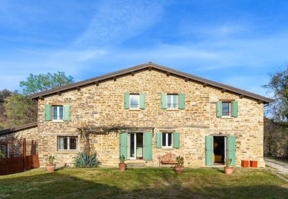 A rustic-style residence clad in stone - Dimora dei Sogni