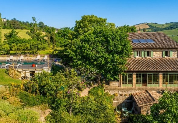 Front façade with the main entrances - Dimora dei Sogni