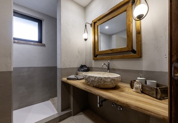 Bagno con doccia n.6 en suite alla camera n.6 - I Tramonti