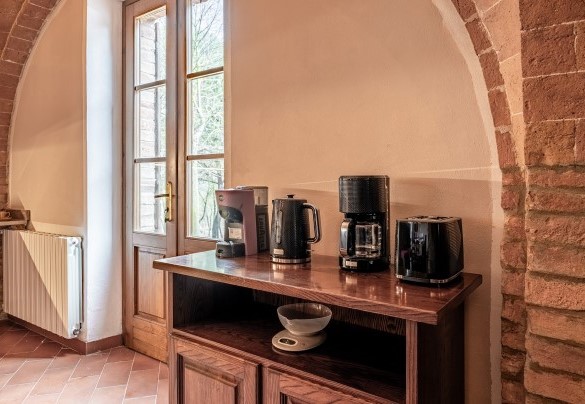 Details of the main kitchen - La Burraia