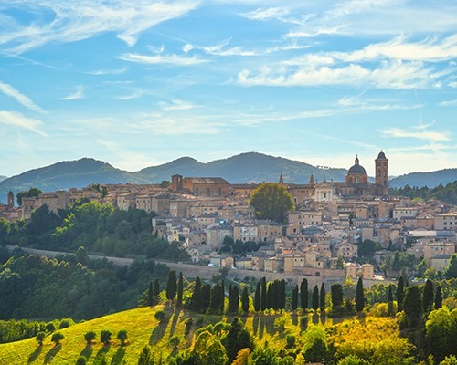 Exclusive Walking Tour in Urbino