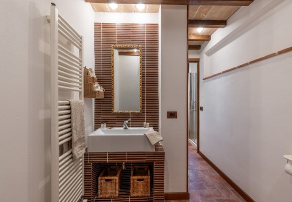 Bathroom with shower n.7 in the annex - Podere Gellino