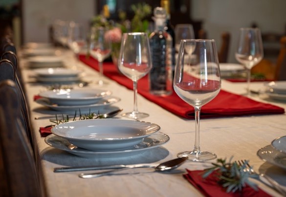 Il tavolo da pranzo imbandito - Sangiovese