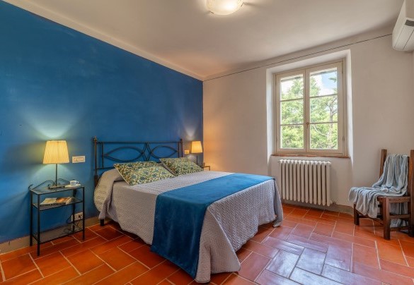 Camera matrimoniale n. 3 al primo piano (unità 1) - Sangiovese