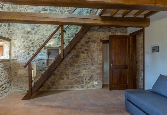 Double bedroom on the first floor (with bed on the mezzanine) - Santa Illuminata