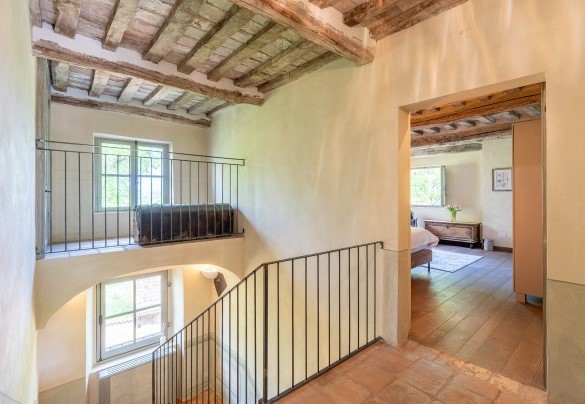 On the second floor, to the left, double bedroom n. 4 - Tenuta Schiavon Barrero