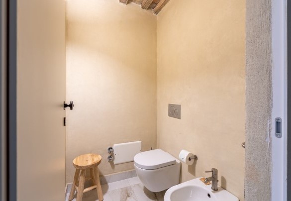 Separate toilet area of bathroom n. 3 - Tenuta Schiavon Barrero
