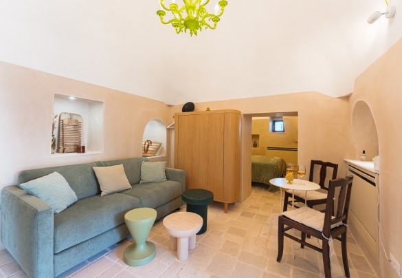 Il soggiorno open space nell’annesso (trullo) - Trulli Fiori di Mandorlo