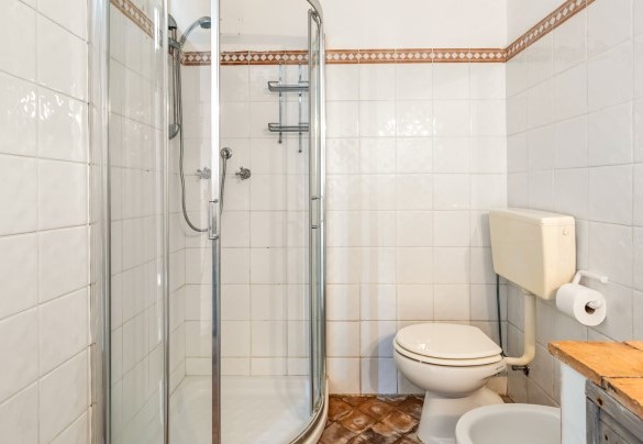 Bagno en suite con doccia n.2 - Villa Althaea