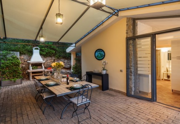 La pergola di sera - Villa Althaea