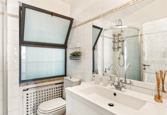 Bagno con doccia n.1 - Villa Althaea