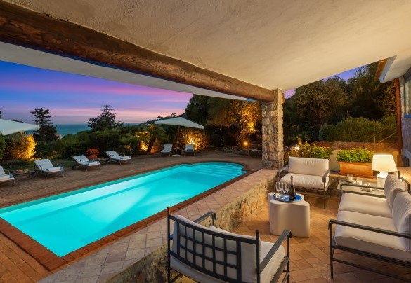 Le suggestive e rilassanti atmosfere del parco in notturna - Villa Althaea