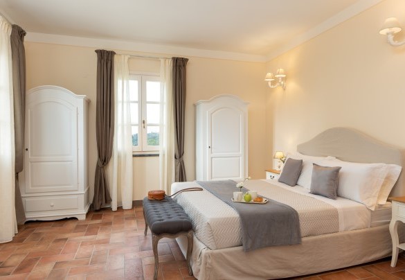 The double bedroom no. 5 (unit 3) on the first floor - Villa Iole