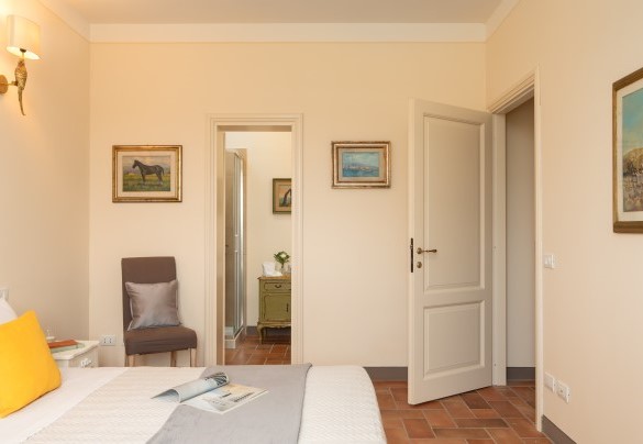 The double bedroom with divisible beds no. 7 (unit 3) on the first floor - Villa Iole