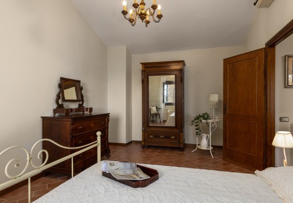 The double bedroom no. 6 on the first floor in the annex – Villa Loredana