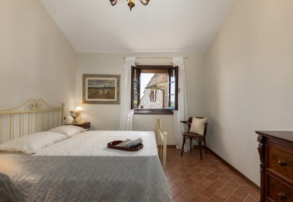 The double bedroom no. 6 on the first floor in the annex – Villa Loredana