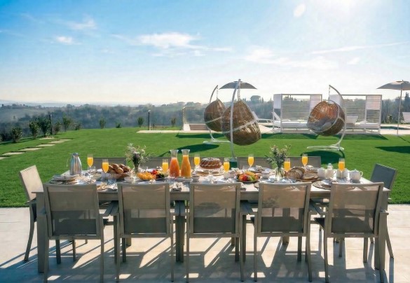 La zona pranzo esterna  - Villa Oxa 