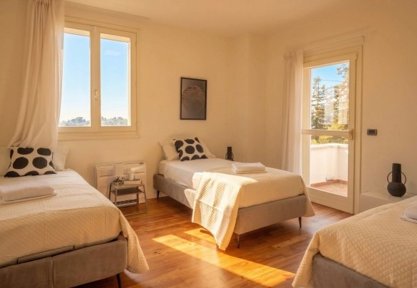 Camera doppia con letto singolo aggiunto n.3 al primo piano - Villa Oxa 