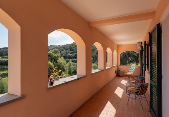 Terrace accessible from both bedrooms on the first floor - Villa Perelle 