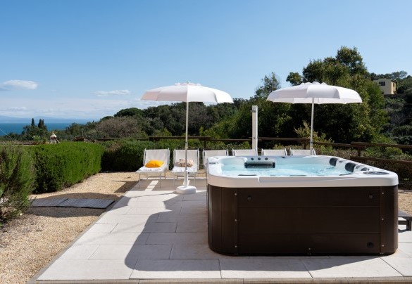Property located on the eastern side of Elba Island - Villa Perelle 