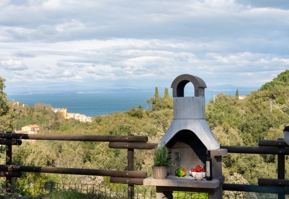Barbecue area - Villa Perelle 