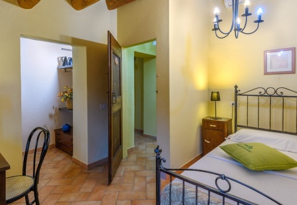 Single bedroom no. 2, ground floor – Villa Valgiorgia