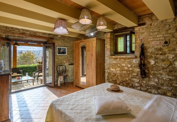 Double bedroom no. 5 on the lower floor – Villa Valgiorgia
