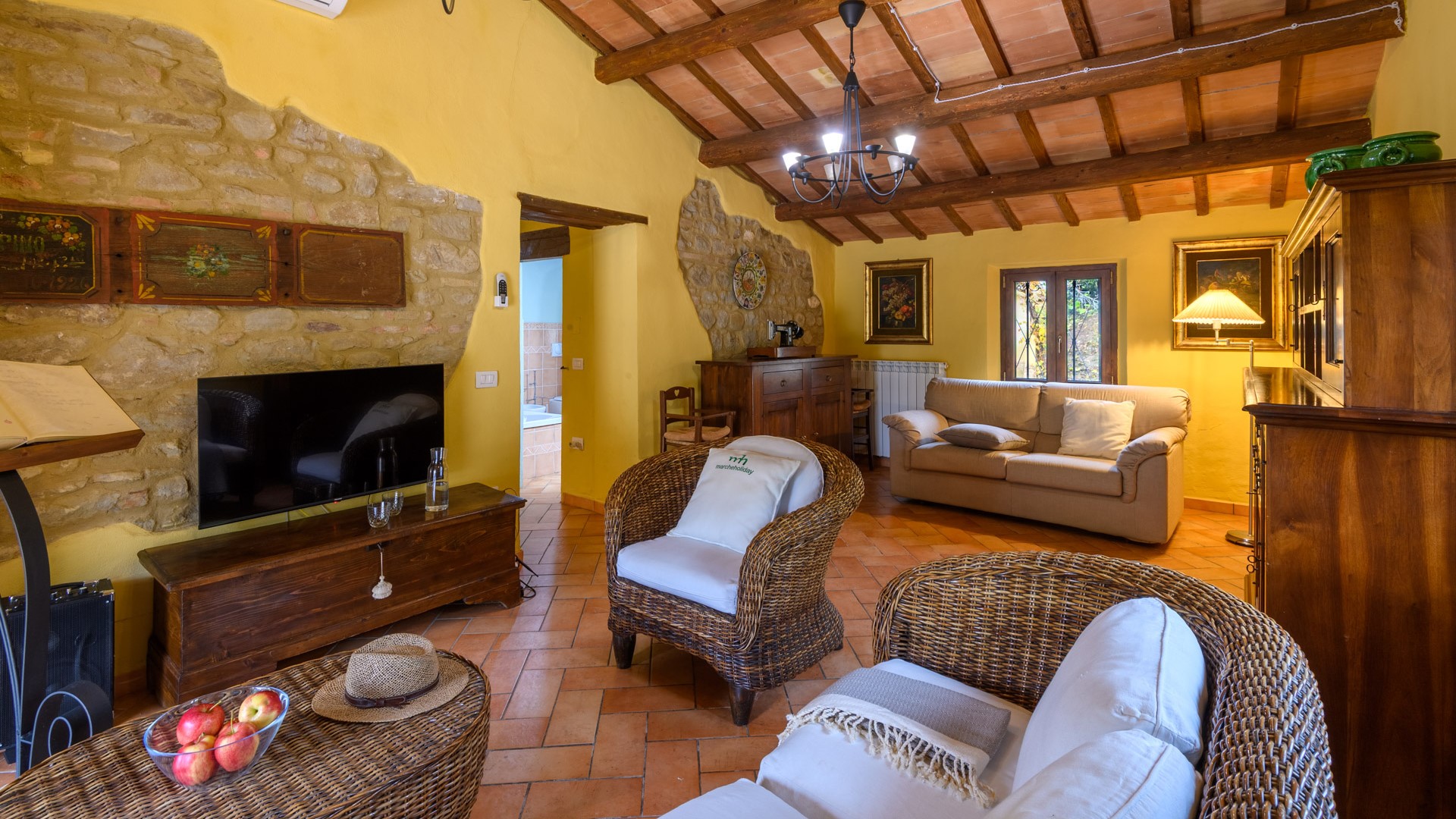 Living room on the ground floor – Villa Valgiorgia